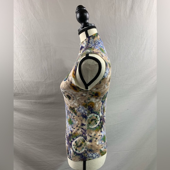 Beaded Floral Knit Top and Matching Sweater - Picture 6 of 7